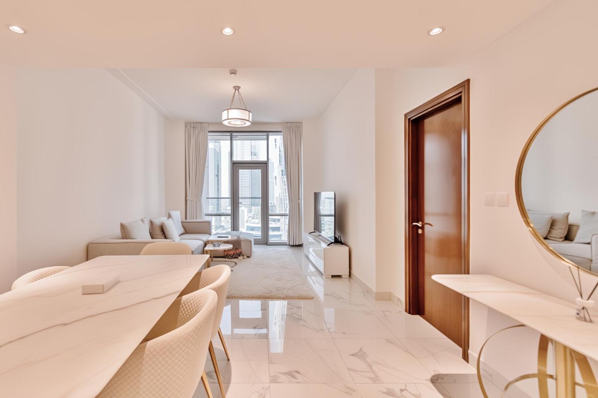 Dreamshoma-1br Stunning Canal View Apartment Dubai